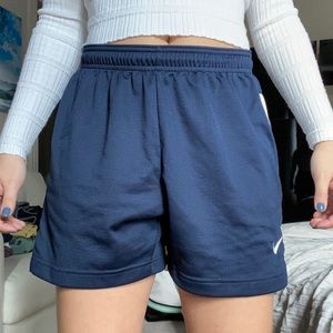navy mid thigh nike shorts